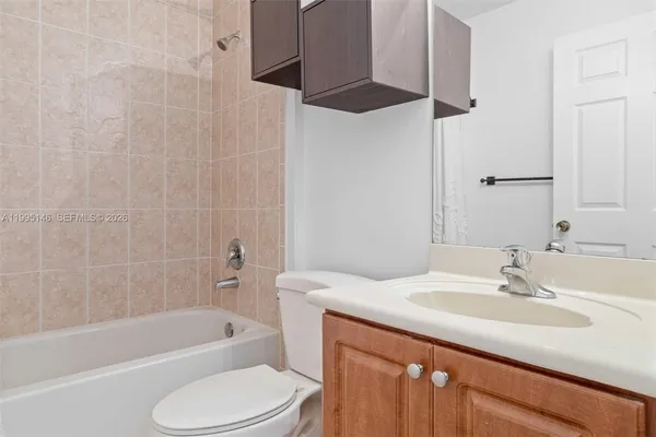 $3,000 | Pembroke Pines, Pembroke Pines, FL 33027