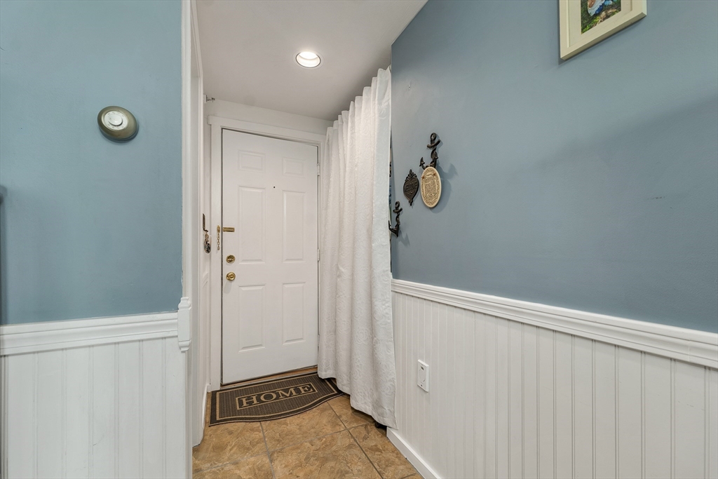 415 Ocean Boulevard, Unit 1E Hampton, NH 03842 - Photo 14 of 20