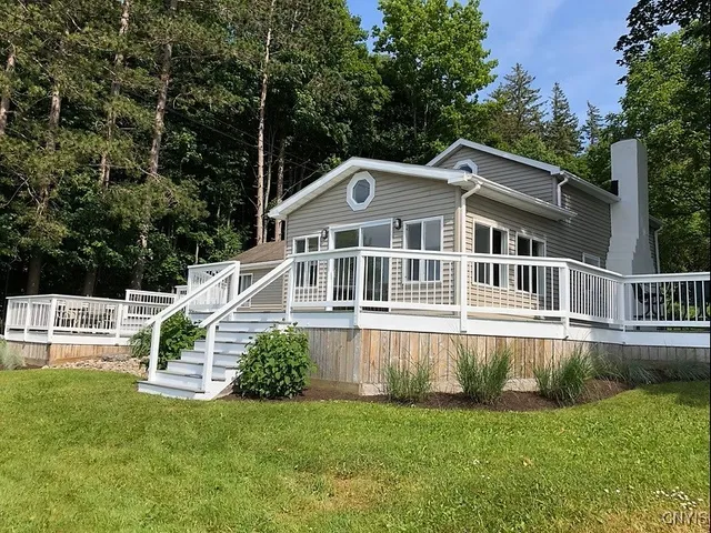 $315,000 | 4578 East Lake Road, Madison, NY 13346