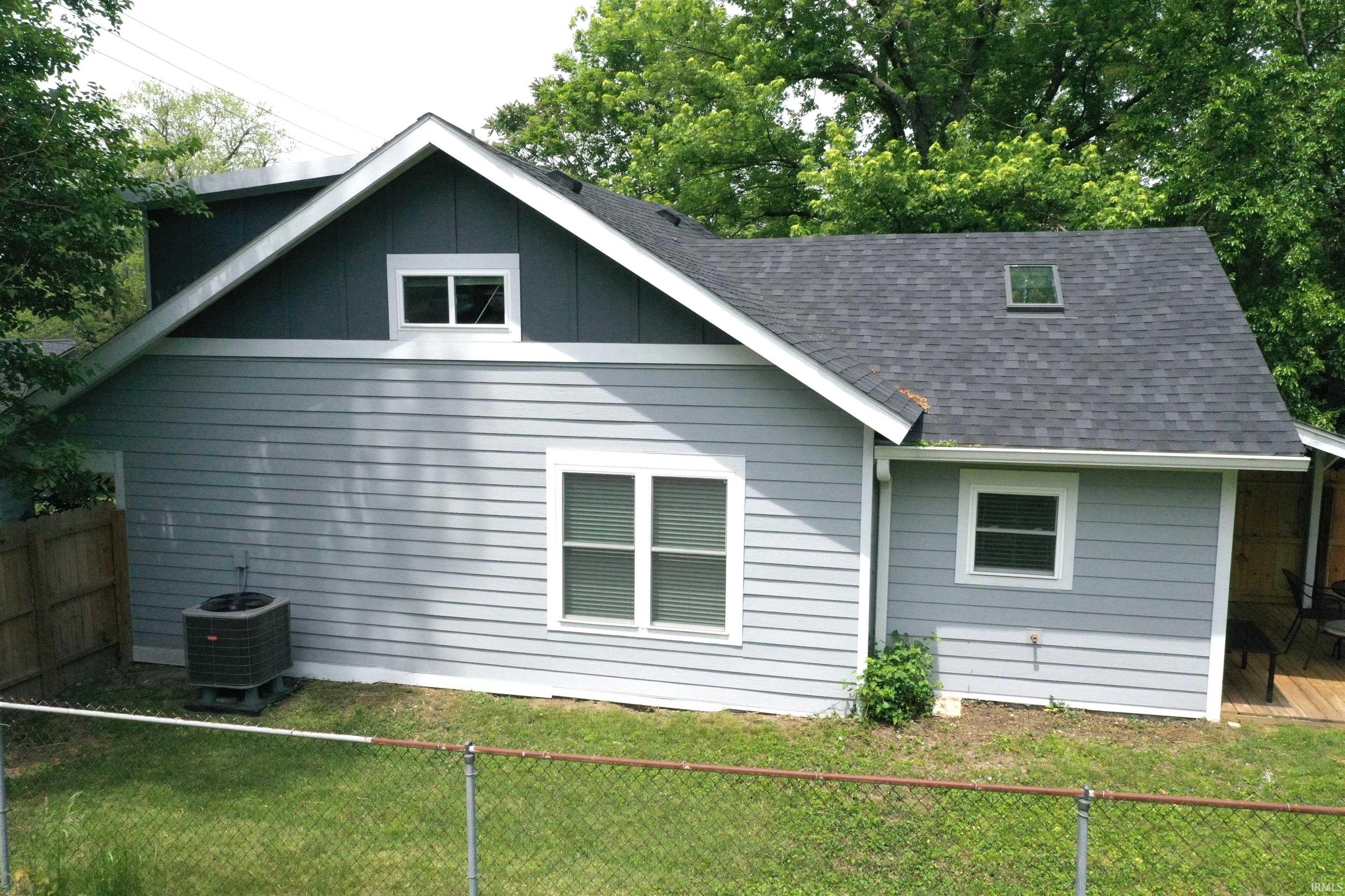 938 North Jackson Street Bloomington, IN 47404 - Photo 24 of 25