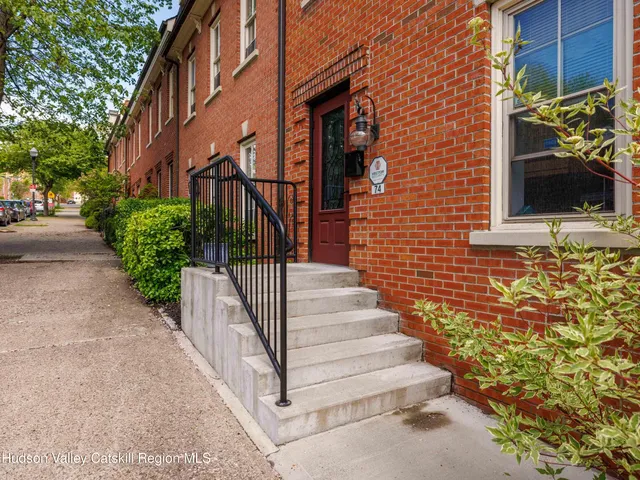 a view of a pathway of a building