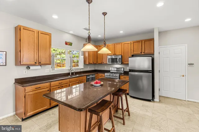 $675,000 | 6 Belmont Circle, Avondale, PA 19311