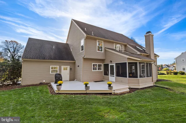 $675,000 | 6 Belmont Circle, Avondale, PA 19311