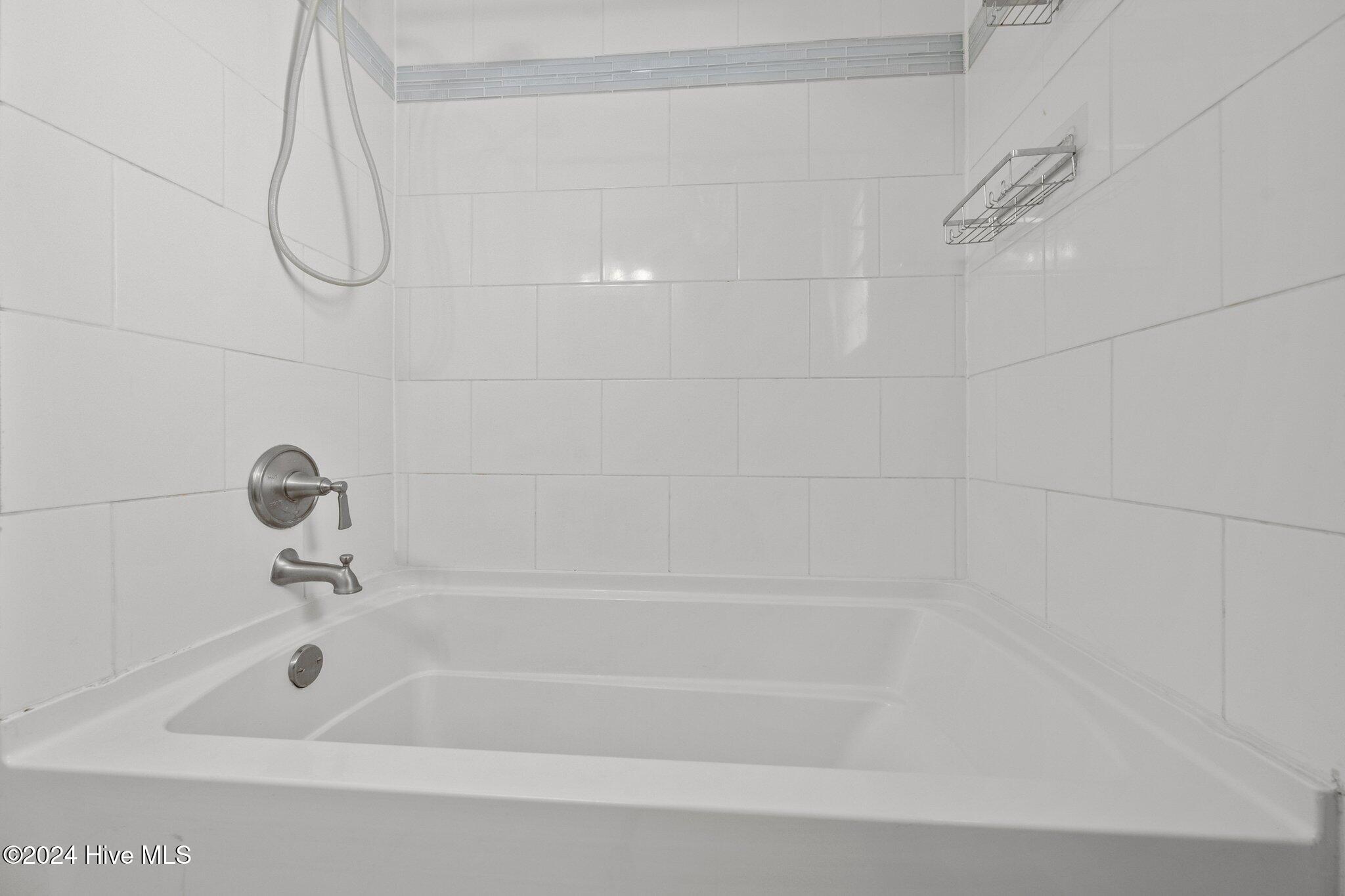 507 Cheyenne Road Jacksonville, NC 28540 - Photo 25 of 51 25-web-or-mls-_Z724062