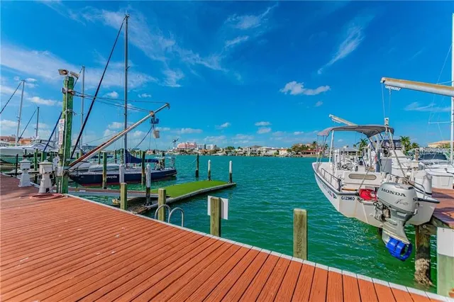 $2,500 | 800 South Gulfview Boulevard, Unit 203, Clearwater, FL 33767