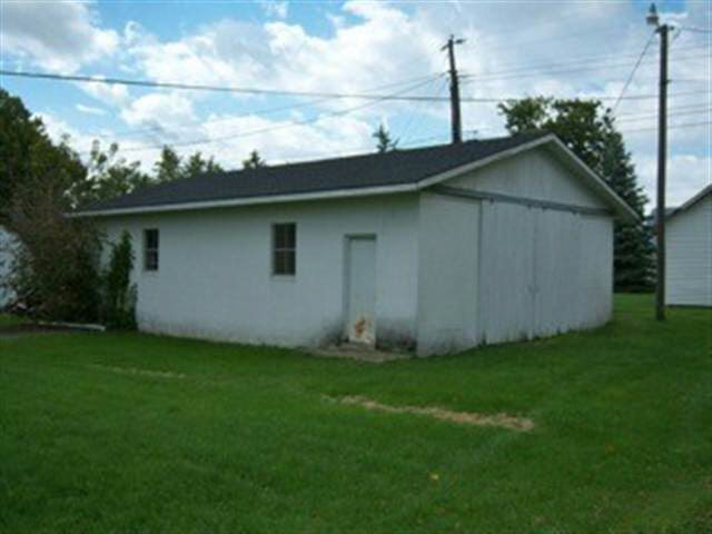335 South George Street Ridgeville, IN 47380 - Photo 9 of 9 Gallery Image 9