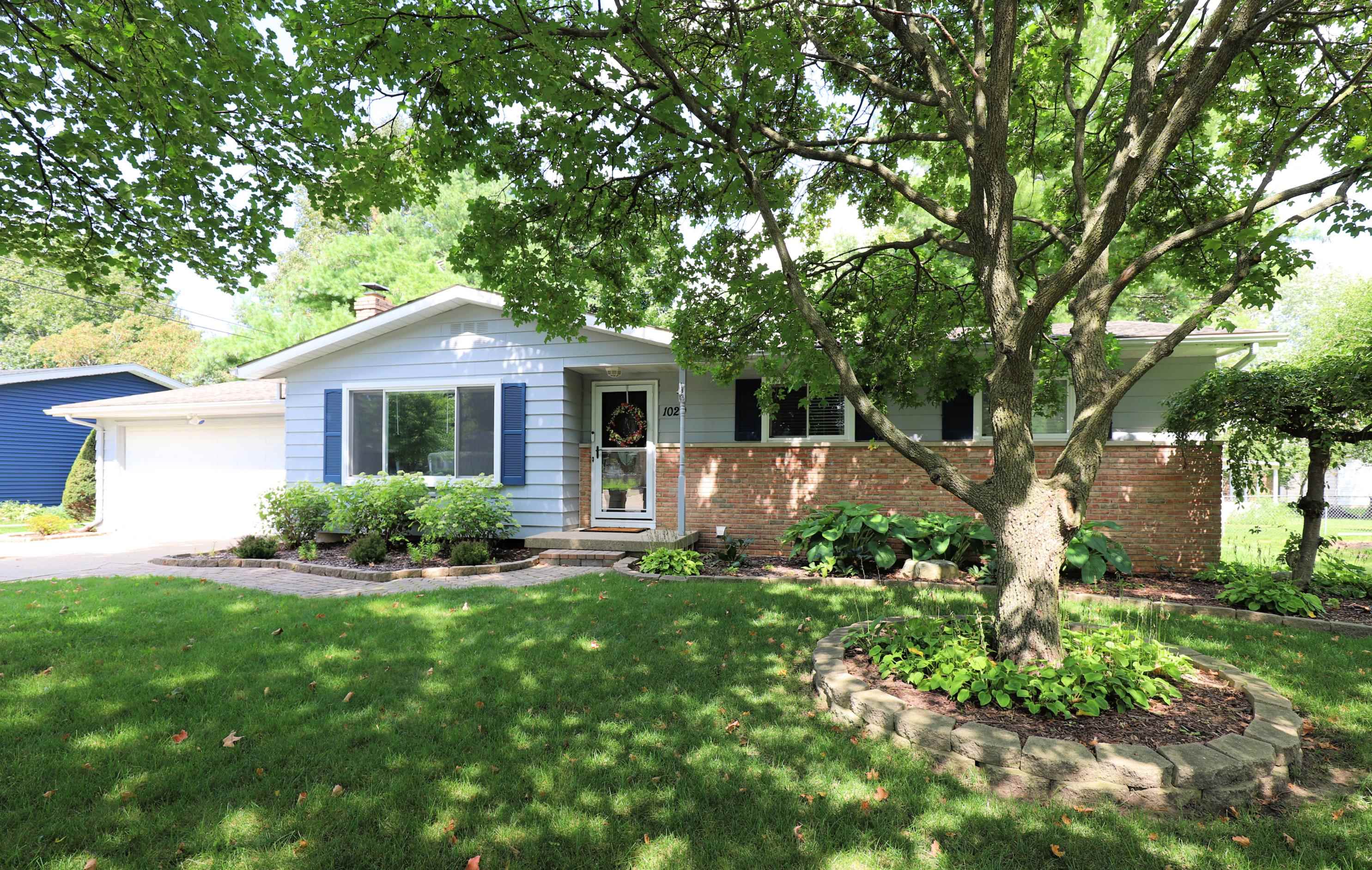 1029 Springview Drive Flushing, MI 48433 - Photo 34 of 34 50121520-33.JPG