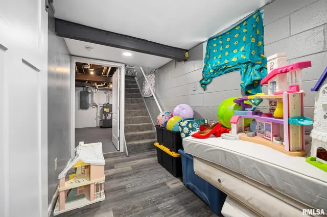 $64,900 | 415 Edmund Street, East Peoria, IL 61611