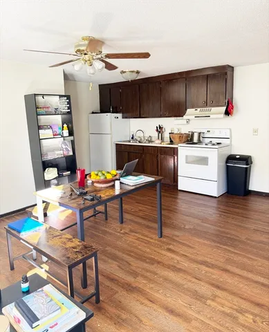 $525,000 | 4014 School Street, Thorndike, MA 01079