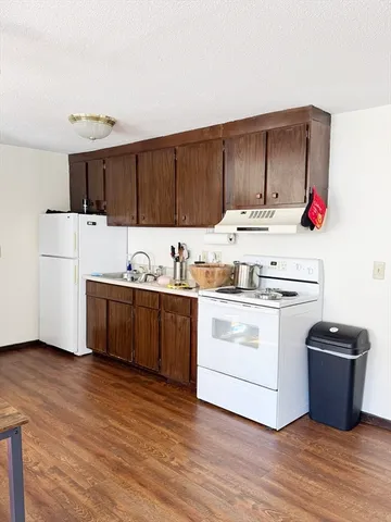 $525,000 | 4014 School Street, Thorndike, MA 01079