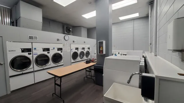 a picture of water heater room