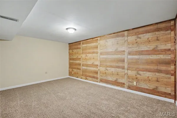 $320,000 | 605 Lincoln Court, Warrenton, MO 63383