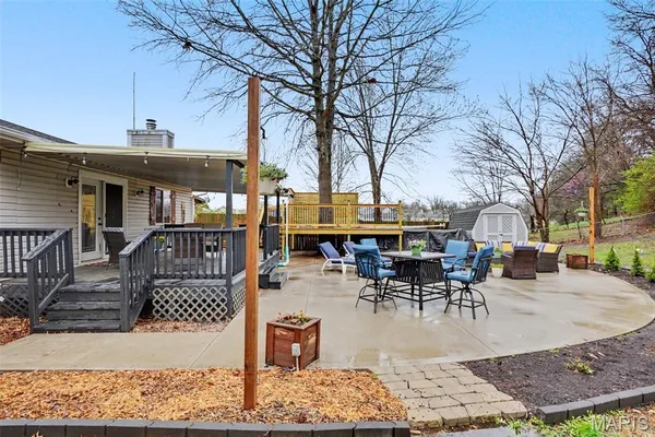 $320,000 | 605 Lincoln Court, Warrenton, MO 63383