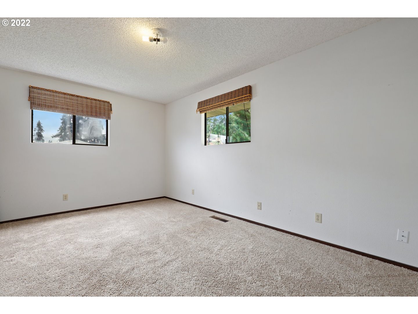 32818 Southwest JP W Road Scappoose, OR 97056 - Photo 14 of 32 Gallery Image 14