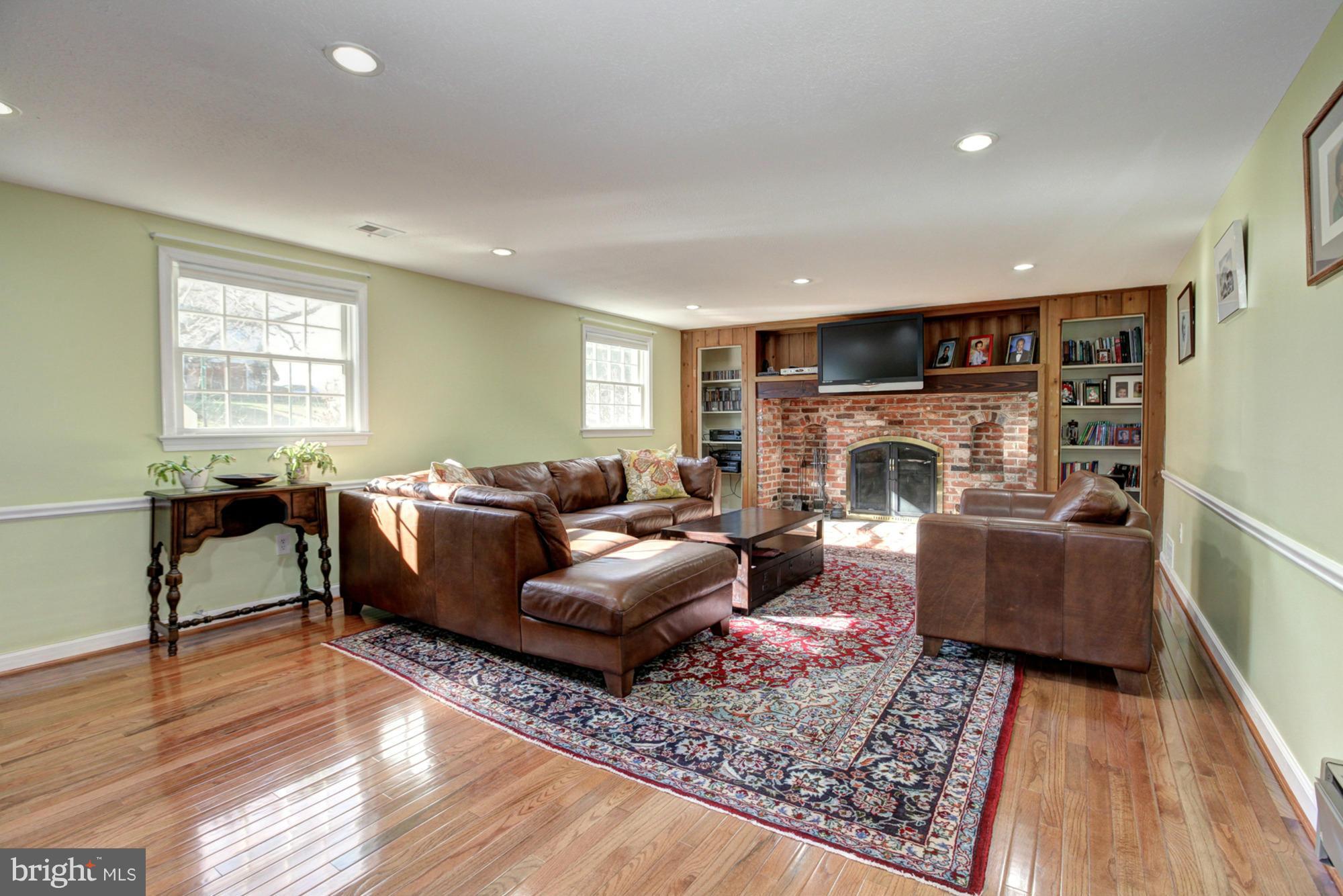 13317 Old Forge Road Silver Spring, MD 20904 - Photo 18 of 30 Family Room