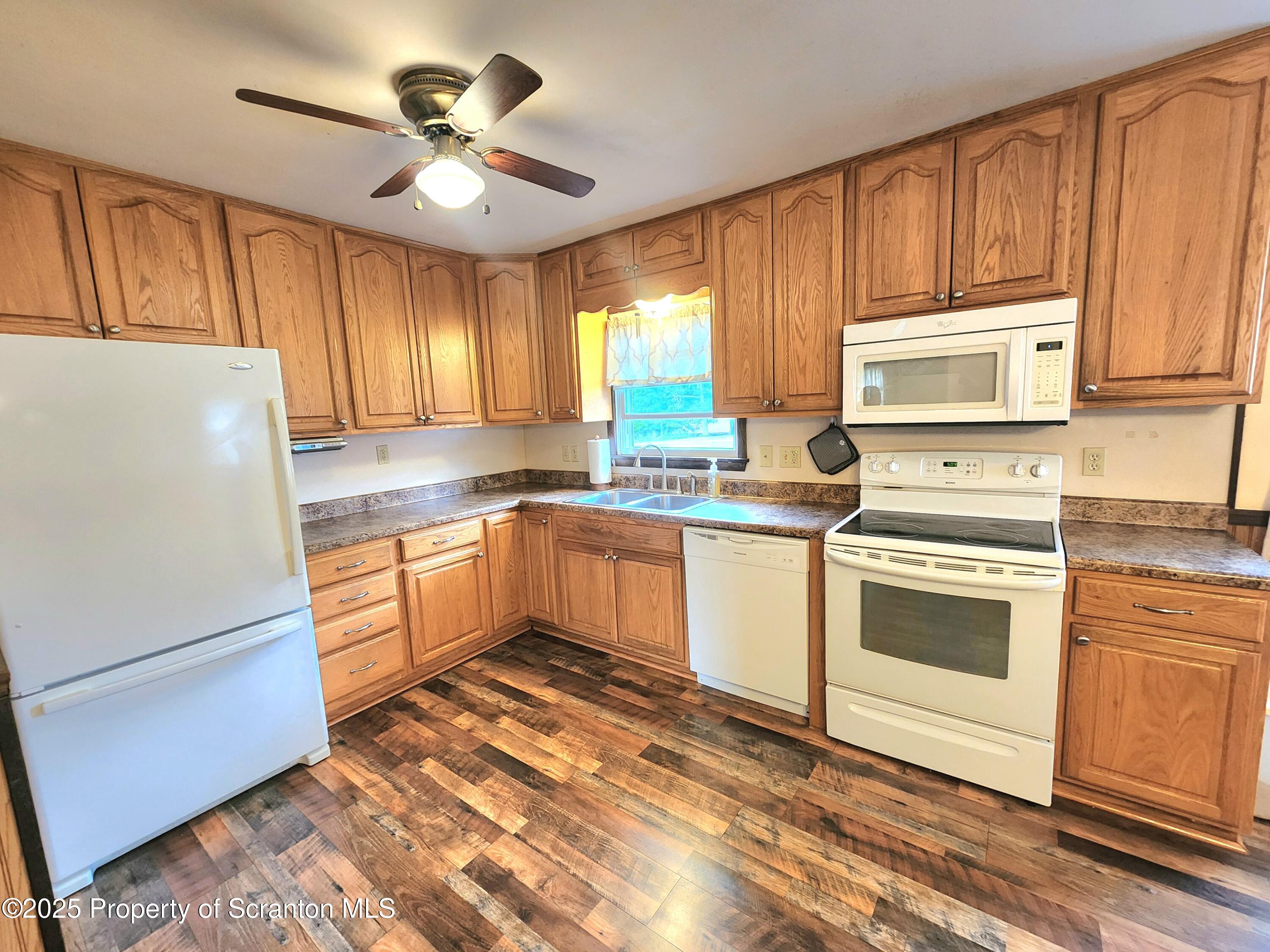 1270 Post Hill Road Dalton, PA 18414 - Photo 3 of 30 Kitchen