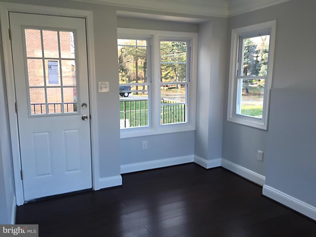 620 University Boulevard West Silver Spring, MD 20901 - Photo 14 of 23 View