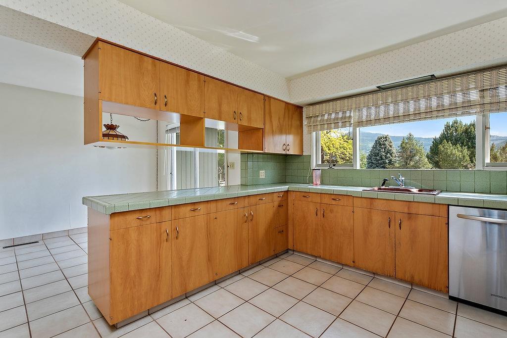 138 South Foothill Road Medford, OR 97504 - Photo 18 of 34 Additional Photo