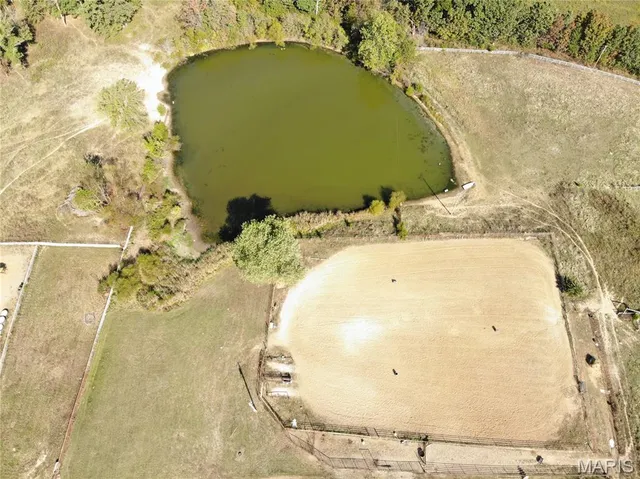 $500,000 | 24325 Vinyard Road, Cuba, MO 65453