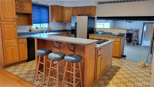 $375,000 | 73 Charleswood Drive, Henrietta, NY 14534