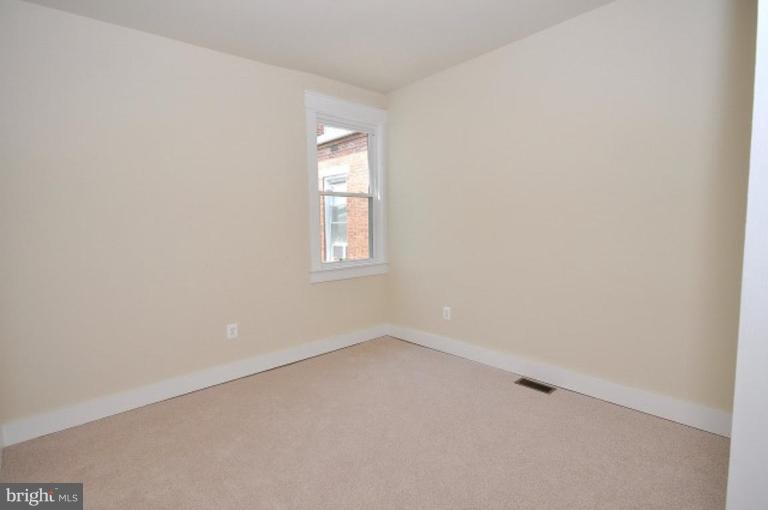 722 7th Street Northeast Washington, DC 20002 - Photo 14 of 22 Bedroom #2