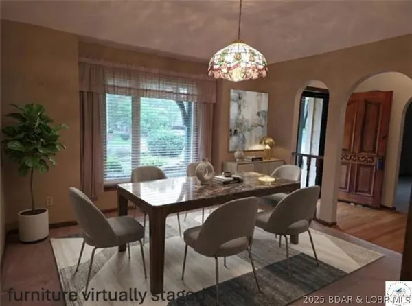 $369,500 | 107 South Vansant Road, Clinton, MO 64735