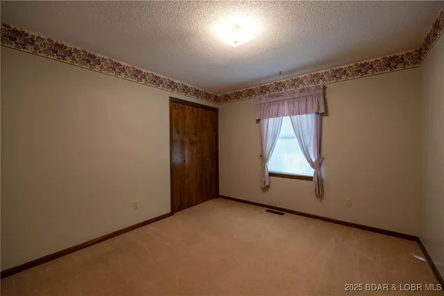 $385,000 | 107 South Vansant Road, Clinton, MO 64735