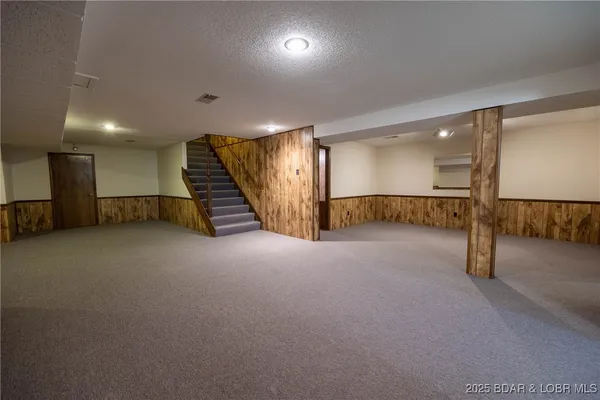 $369,500 | 107 South Vansant Road, Clinton, MO 64735