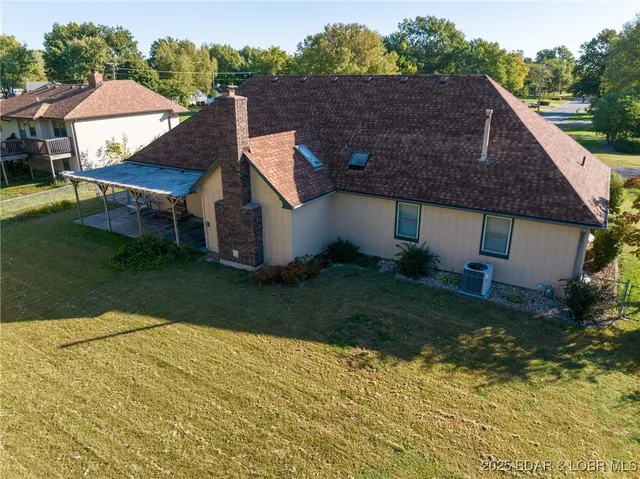 $385,000 | 107 South Vansant Road, Clinton, MO 64735