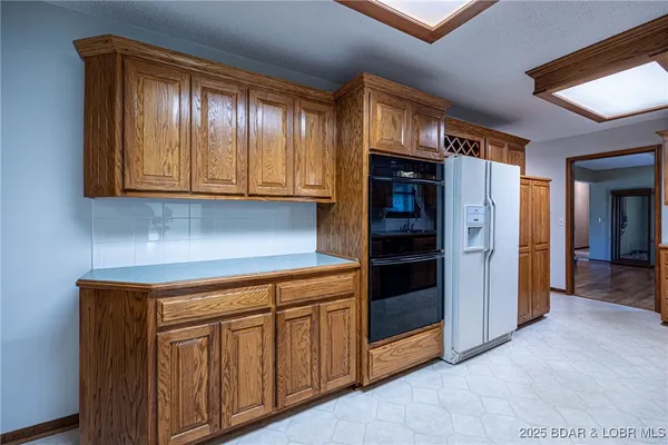 $369,500 | 107 South Vansant Road, Clinton, MO 64735