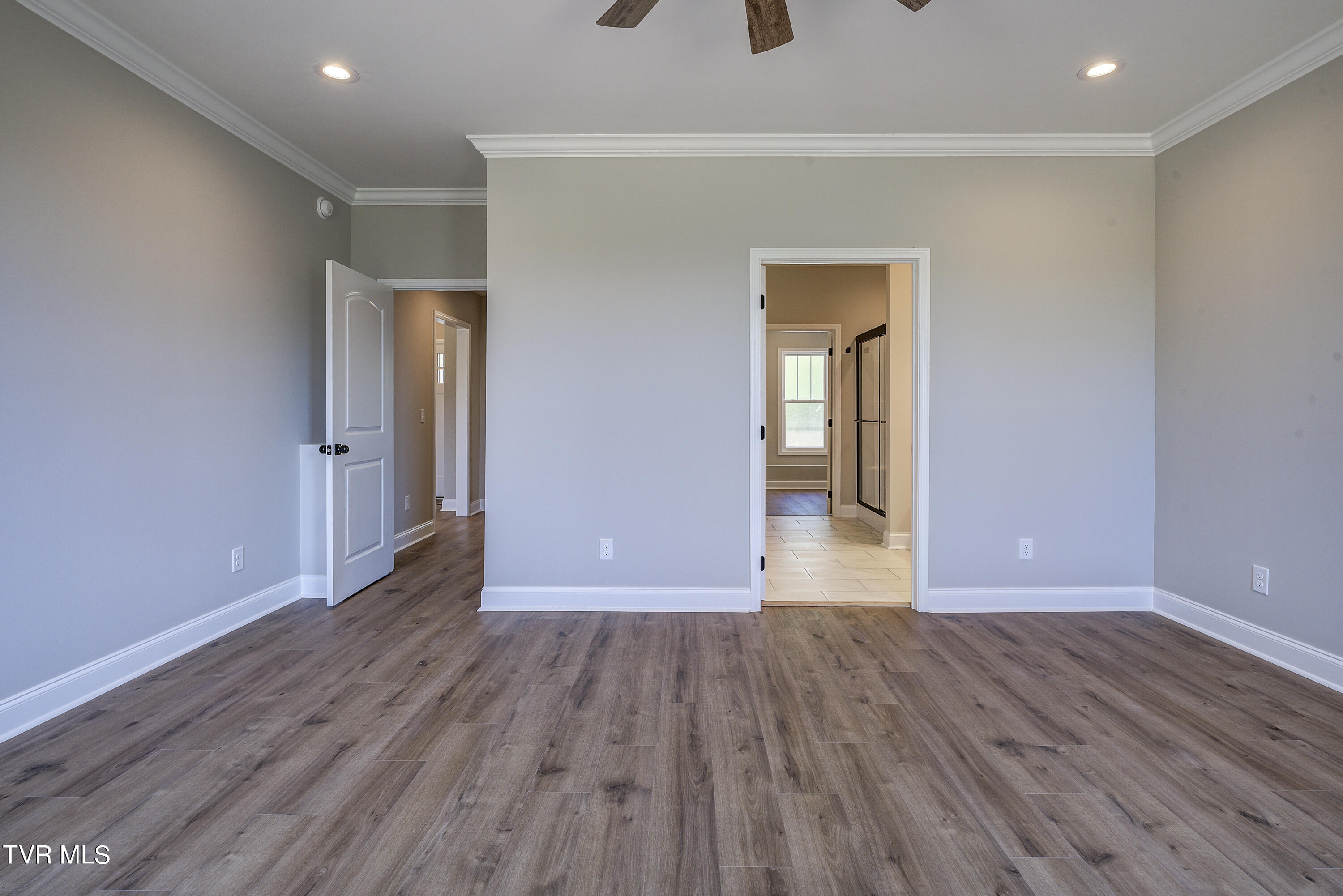884 Granby Road Kingsport, TN 37660 - Photo 13 of 43 13
