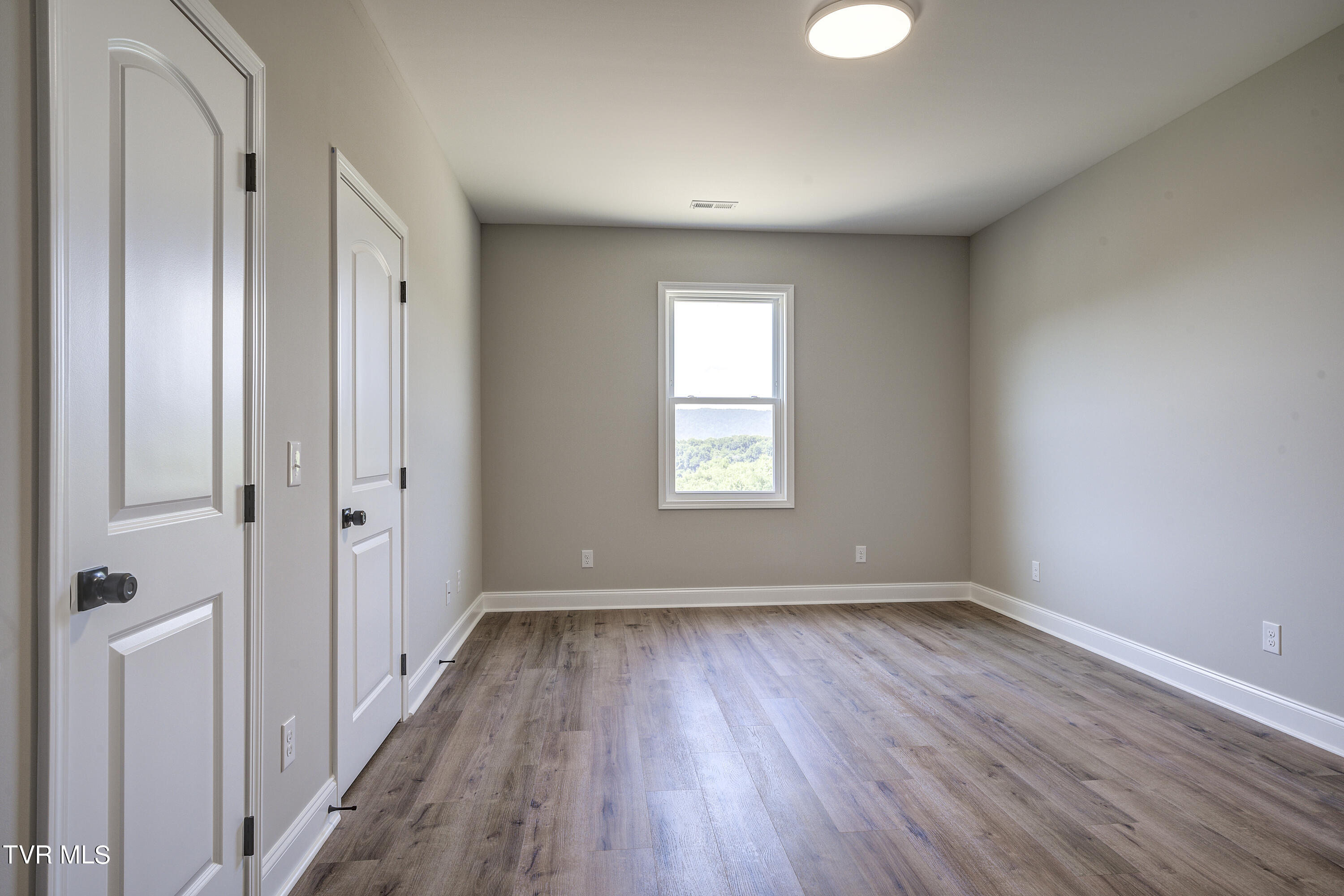 884 Granby Road Kingsport, TN 37660 - Photo 25 of 43 25