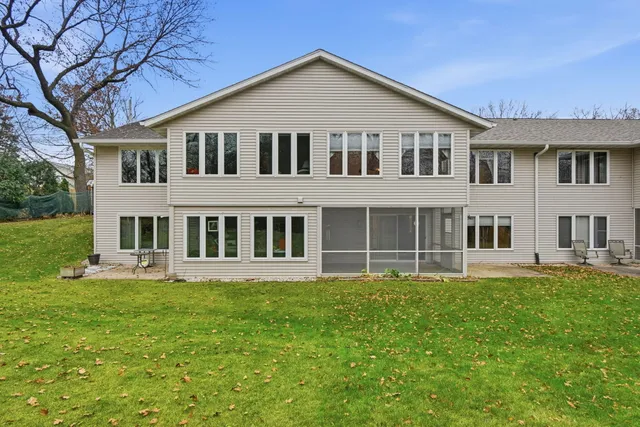 $375,000 | 404 Monica Avenue, Burlington, WI 53105