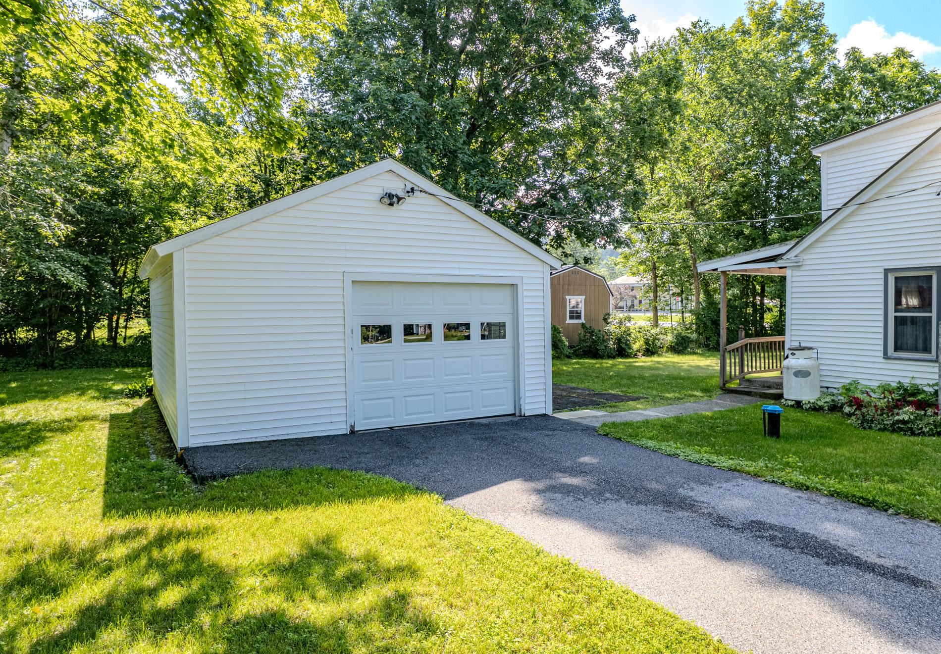 14 Brayton Road Poultney, VT 05764 - Photo 5 of 28