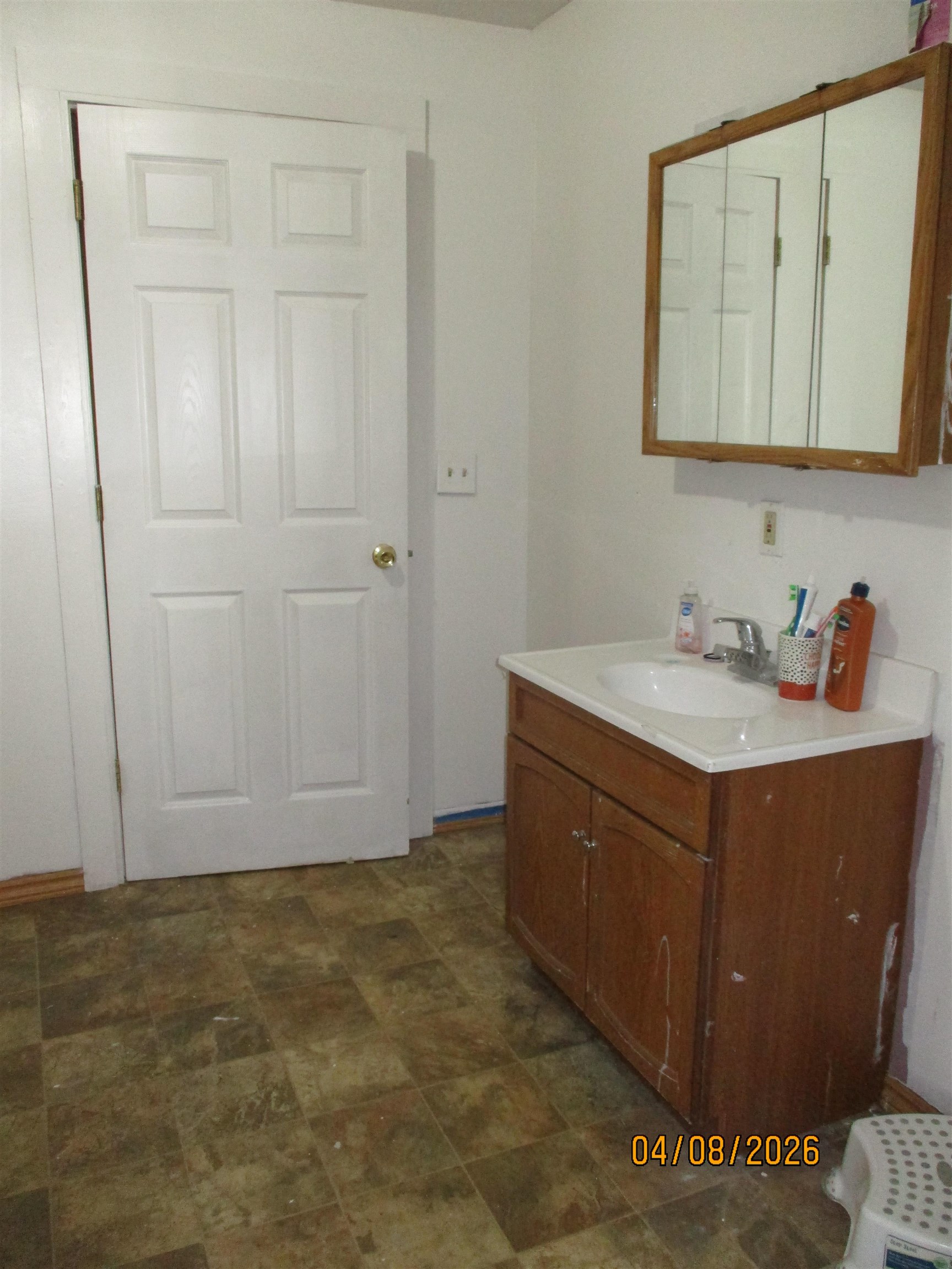 316 Howard Street Bay City, MI 48708 - Photo 8 of 25