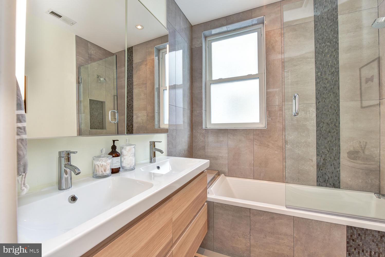 1017 7th Street Northeast Washington, DC 20002 - Photo 25 of 52 Hall Bath w Dual Vanity & Beautiful Tilework