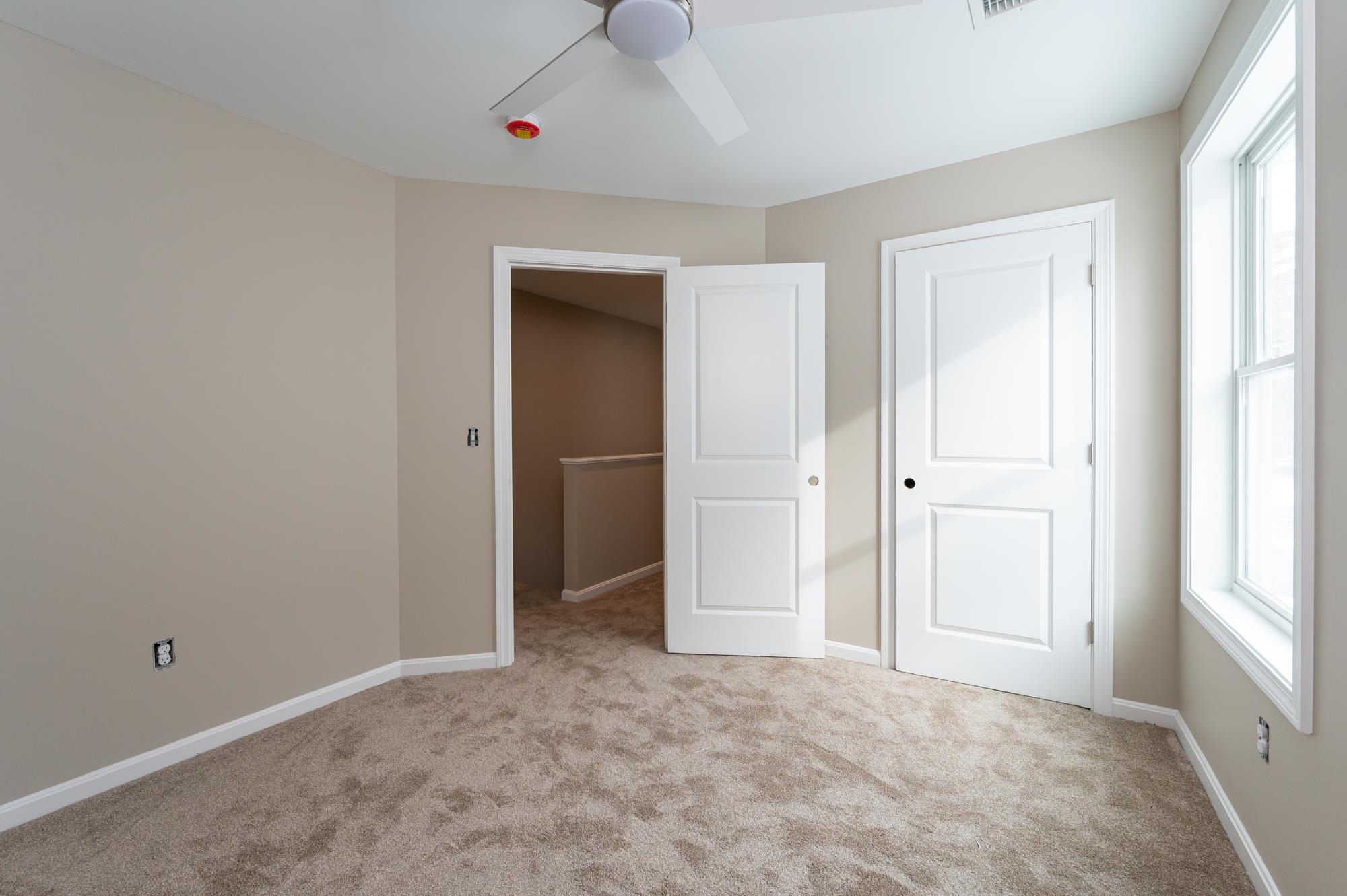 51 Academy Street Laconia, NH 03246 - Photo 11 of 36
