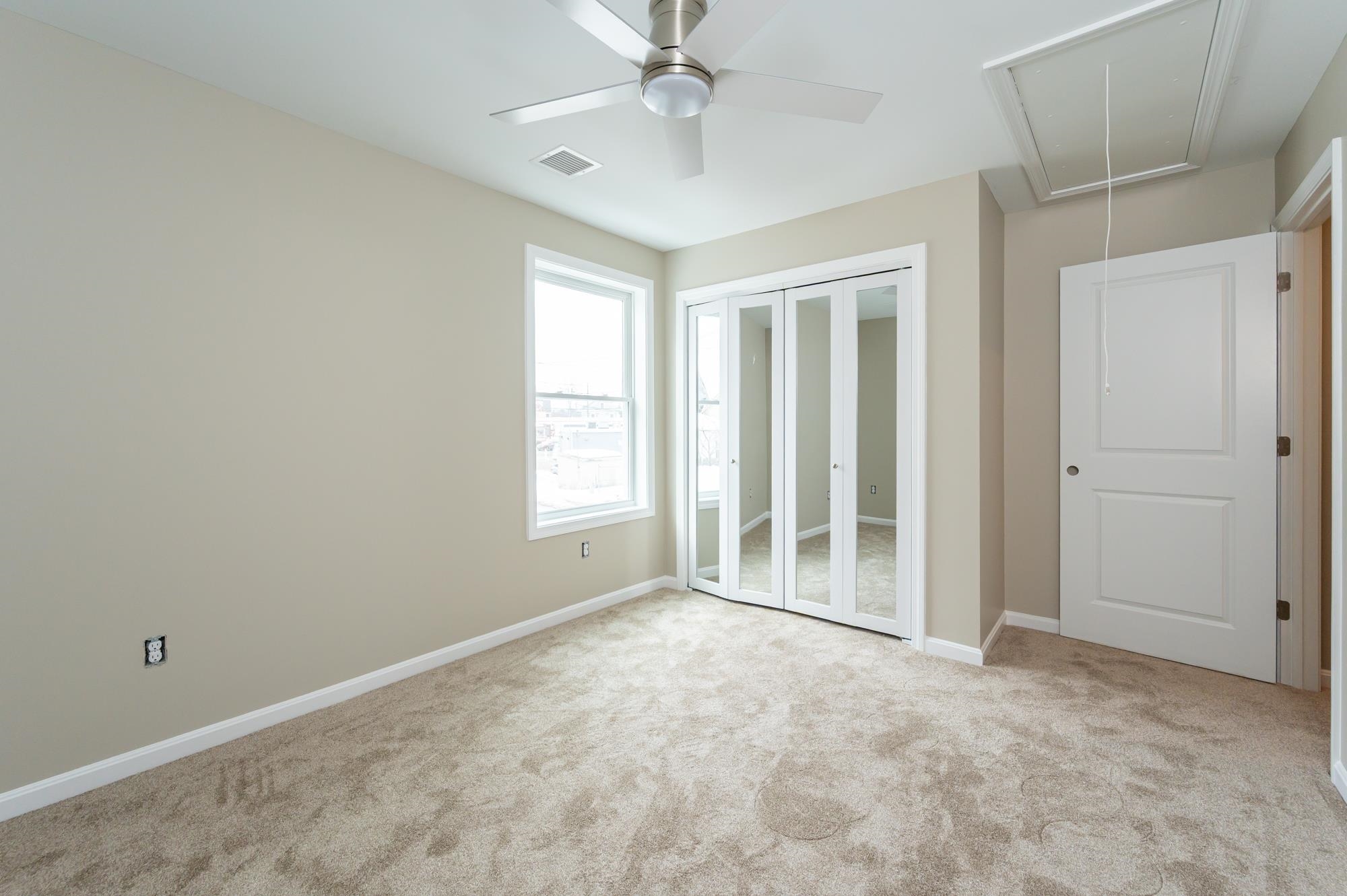 51 Academy Street Laconia, NH 03246 - Photo 13 of 36