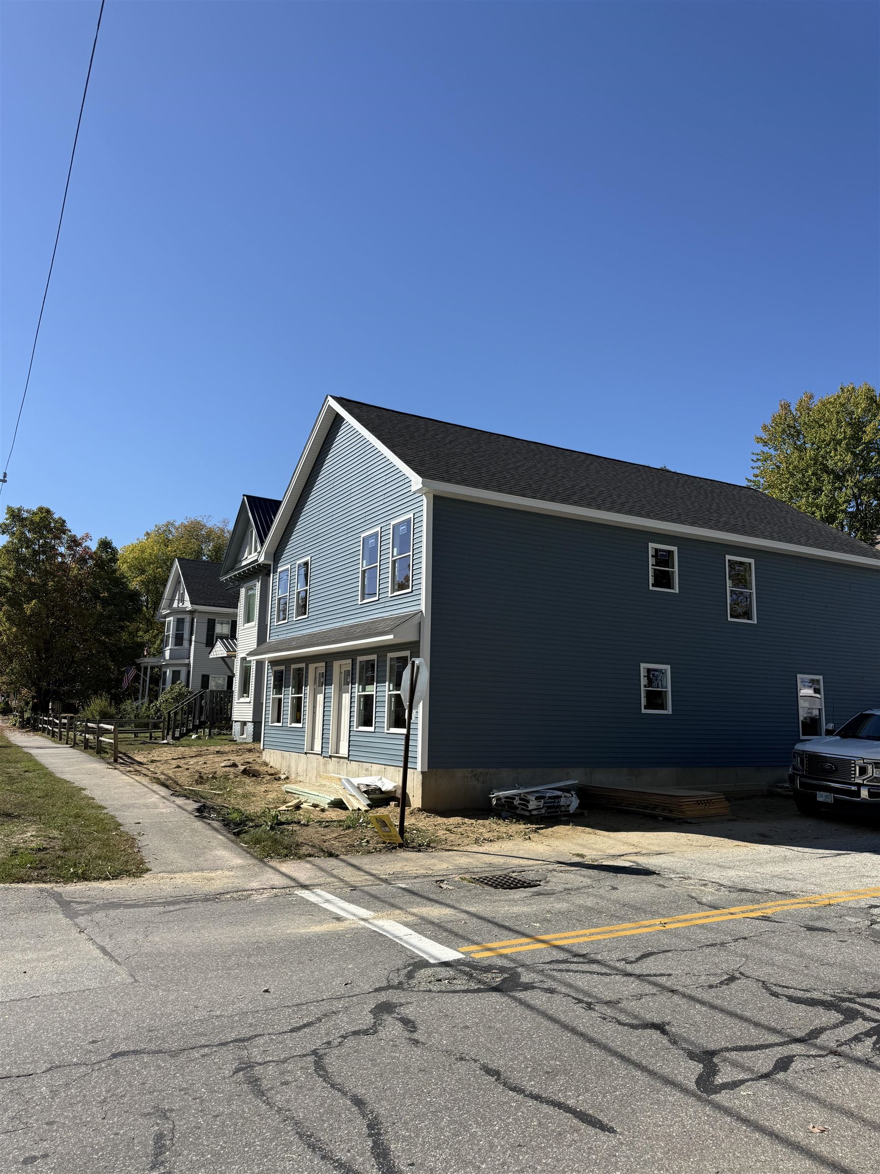 51 Academy Street Laconia, NH 03246 - Photo 2 of 36