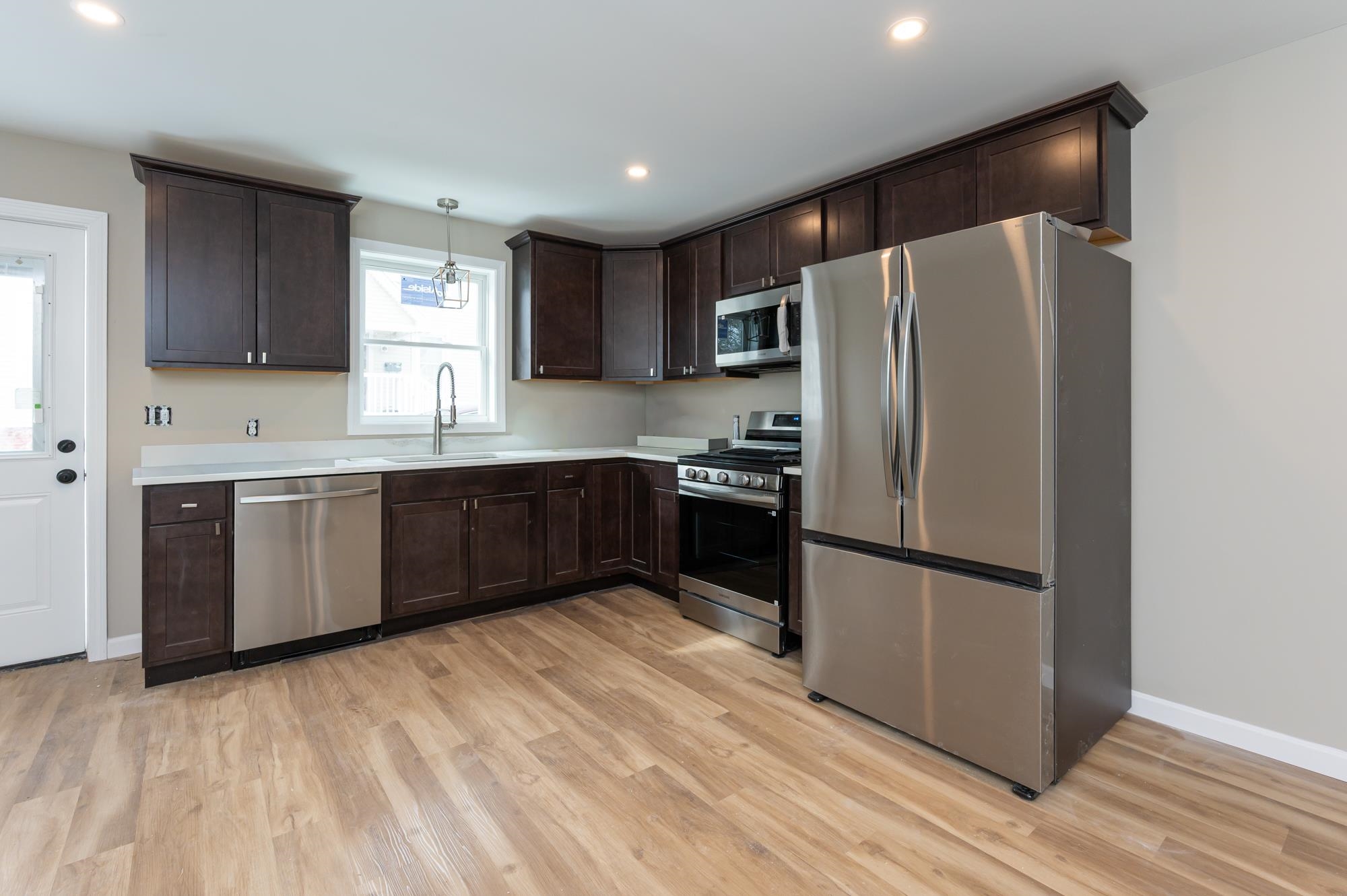 51 Academy Street Laconia, NH 03246 - Photo 5 of 36