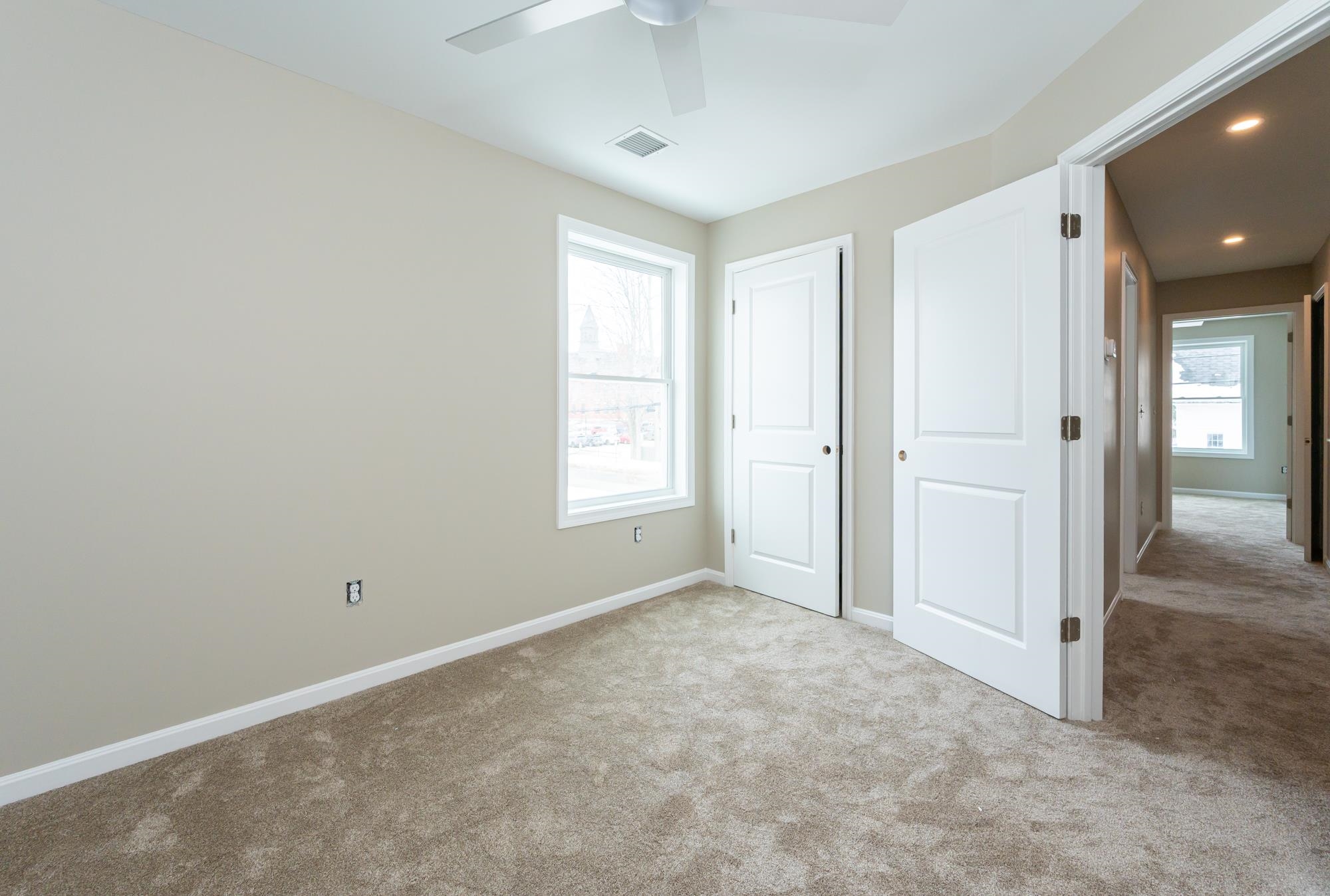 51 Academy Street Laconia, NH 03246 - Photo 8 of 36