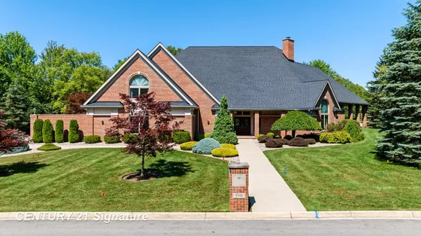 $1,000,750 | 5590 Pine Gate Drive, Saginaw, MI 48603