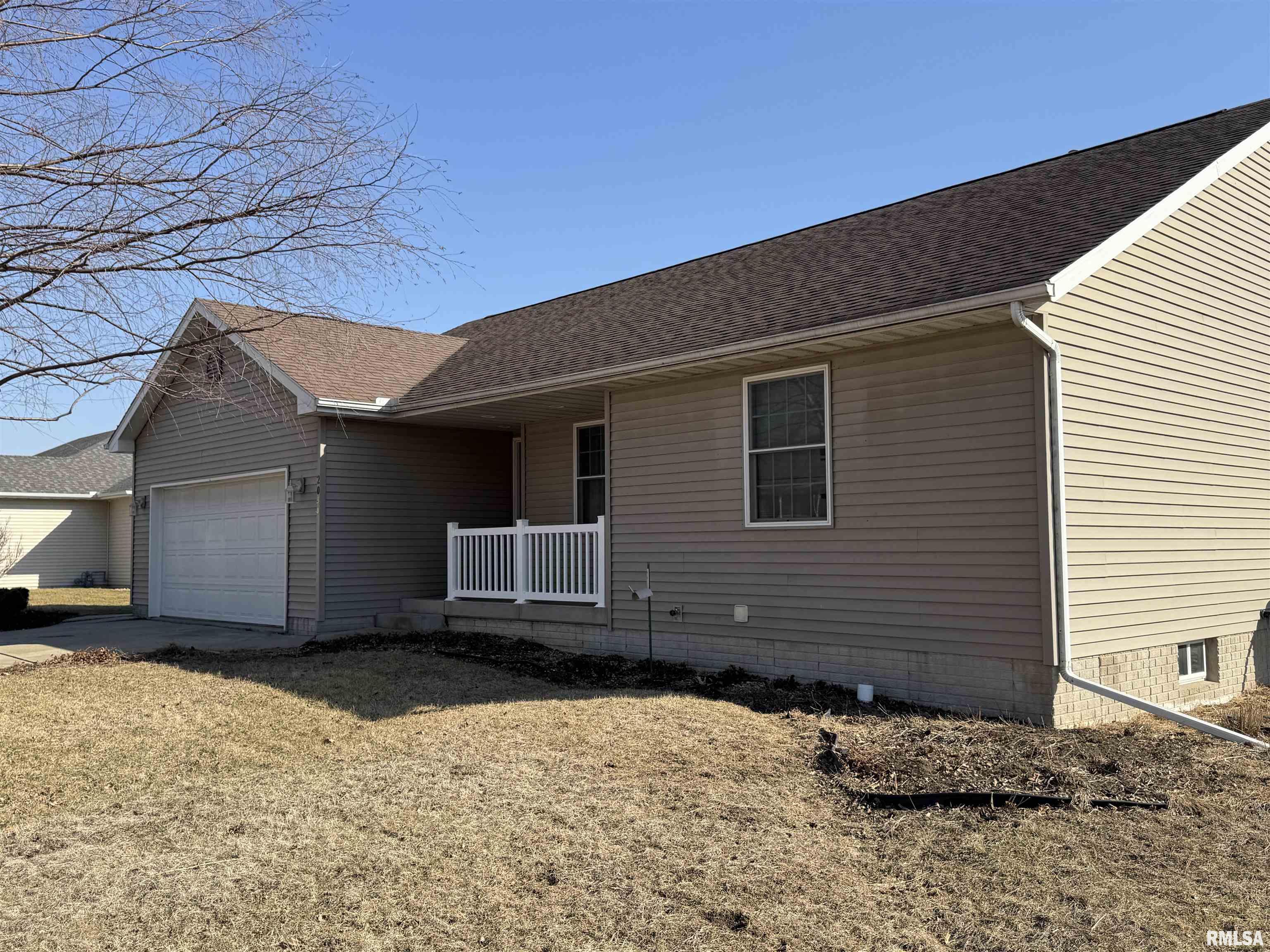 204 Maple Street Cambridge, IL 61238 - Photo 3 of 43