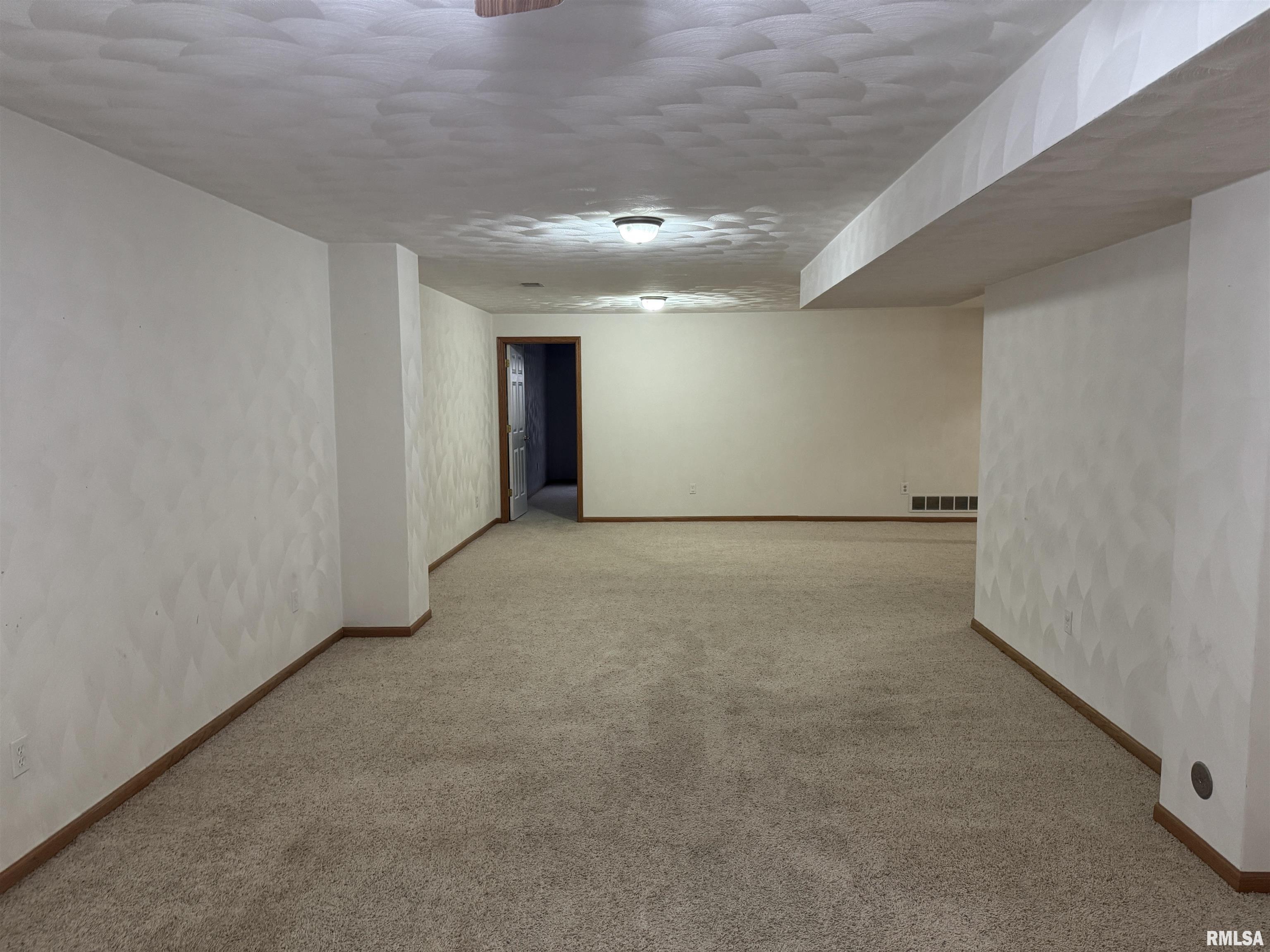 204 Maple Street Cambridge, IL 61238 - Photo 34 of 43