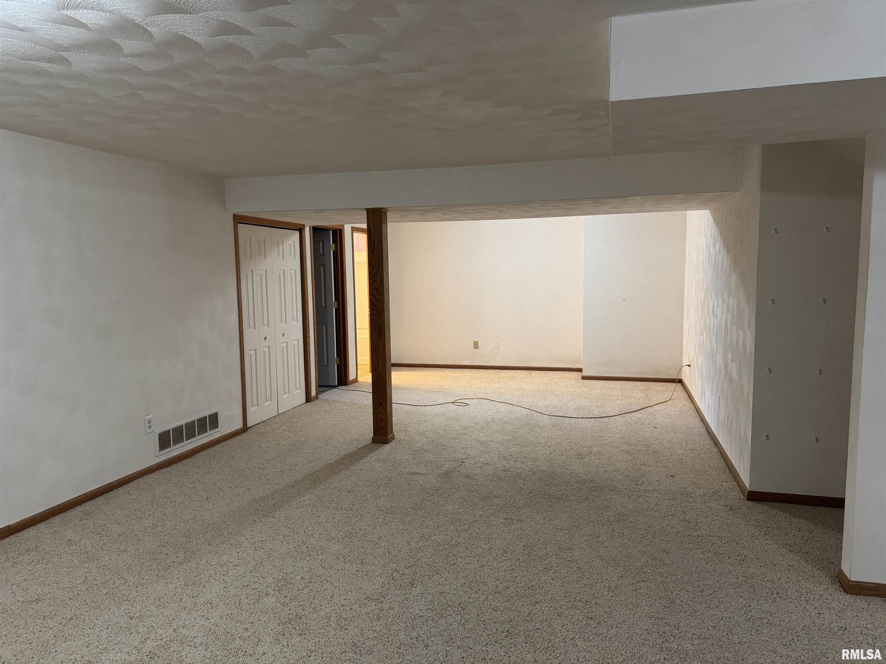 204 Maple Street Cambridge, IL 61238 - Photo 36 of 43