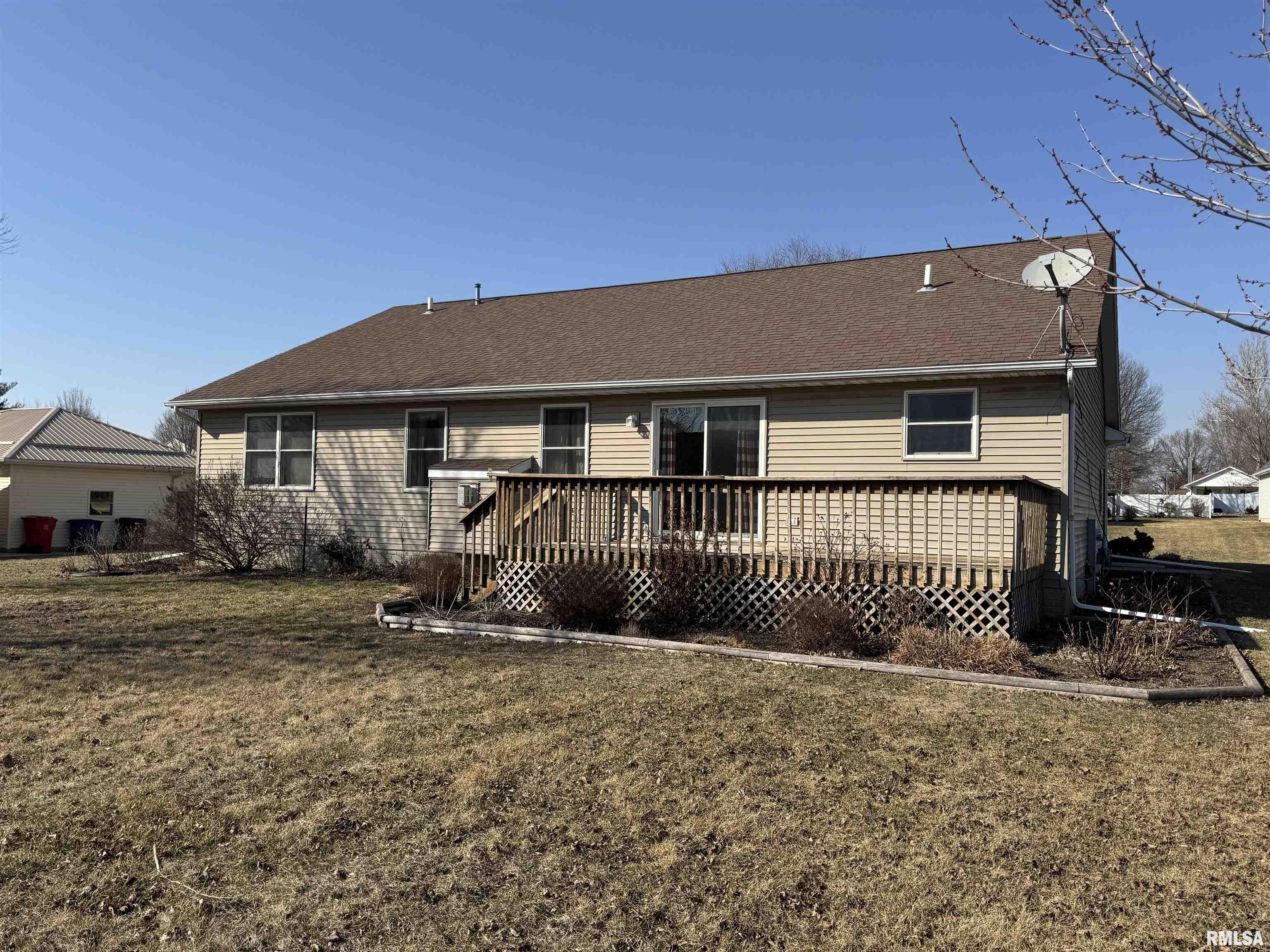 204 Maple Street Cambridge, IL 61238 - Photo 5 of 43