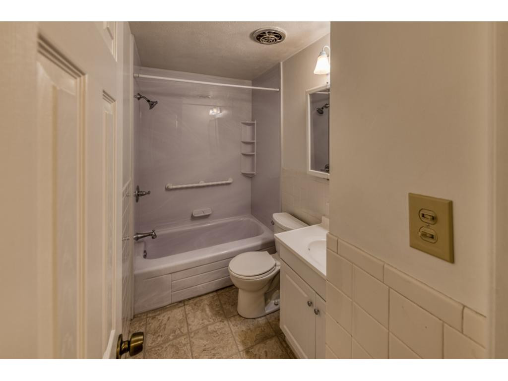 201 Robin Road Bristol, TN 37620 - Photo 23 of 31 Photo 23