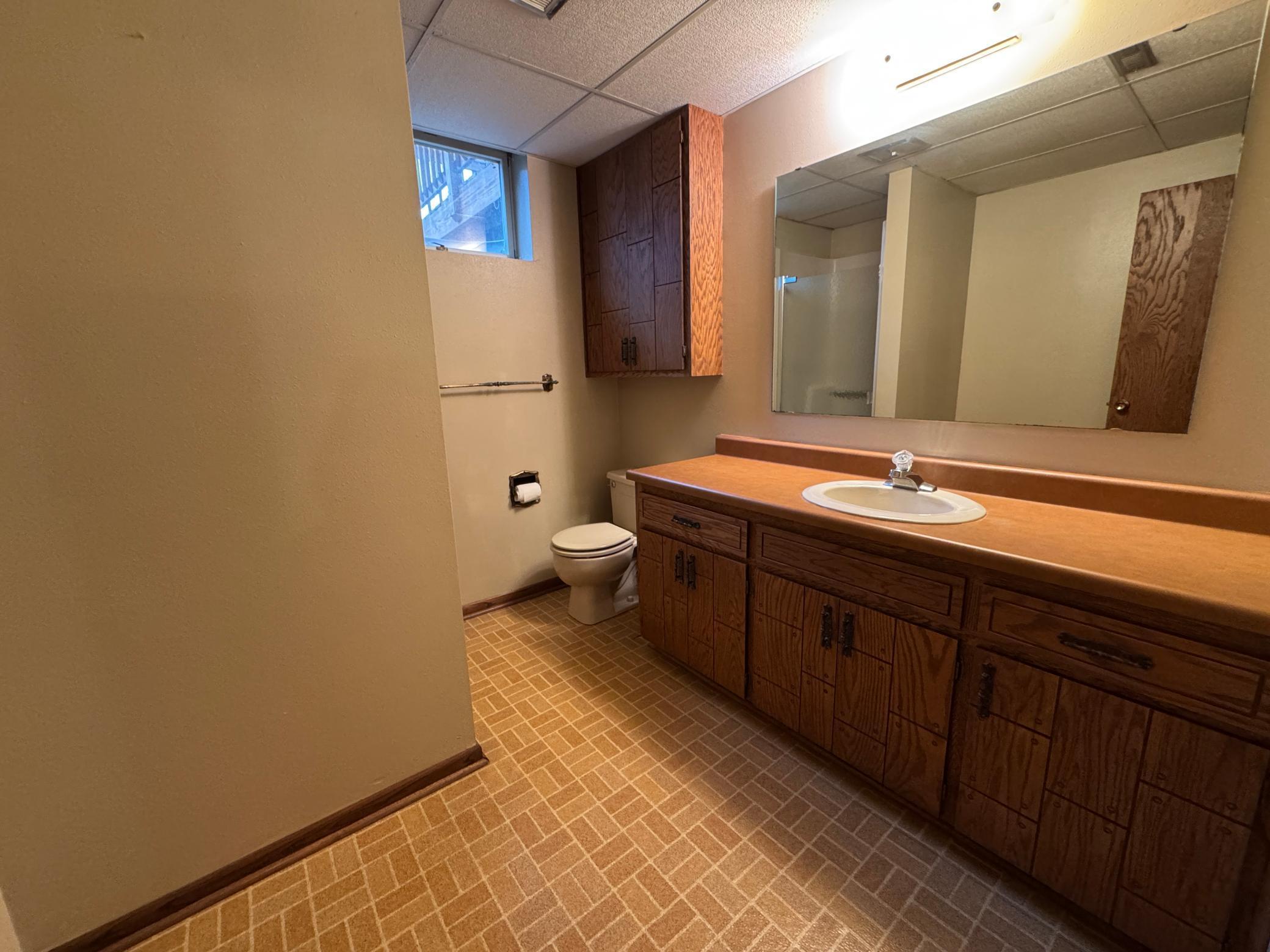 204 F Street Marshall, MN 56258 - Photo 15 of 21