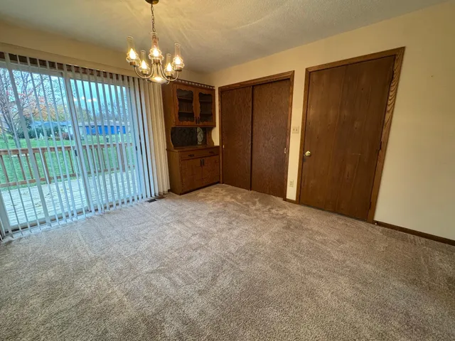 $285,000 | 204 F Street, Marshall, MN 56258