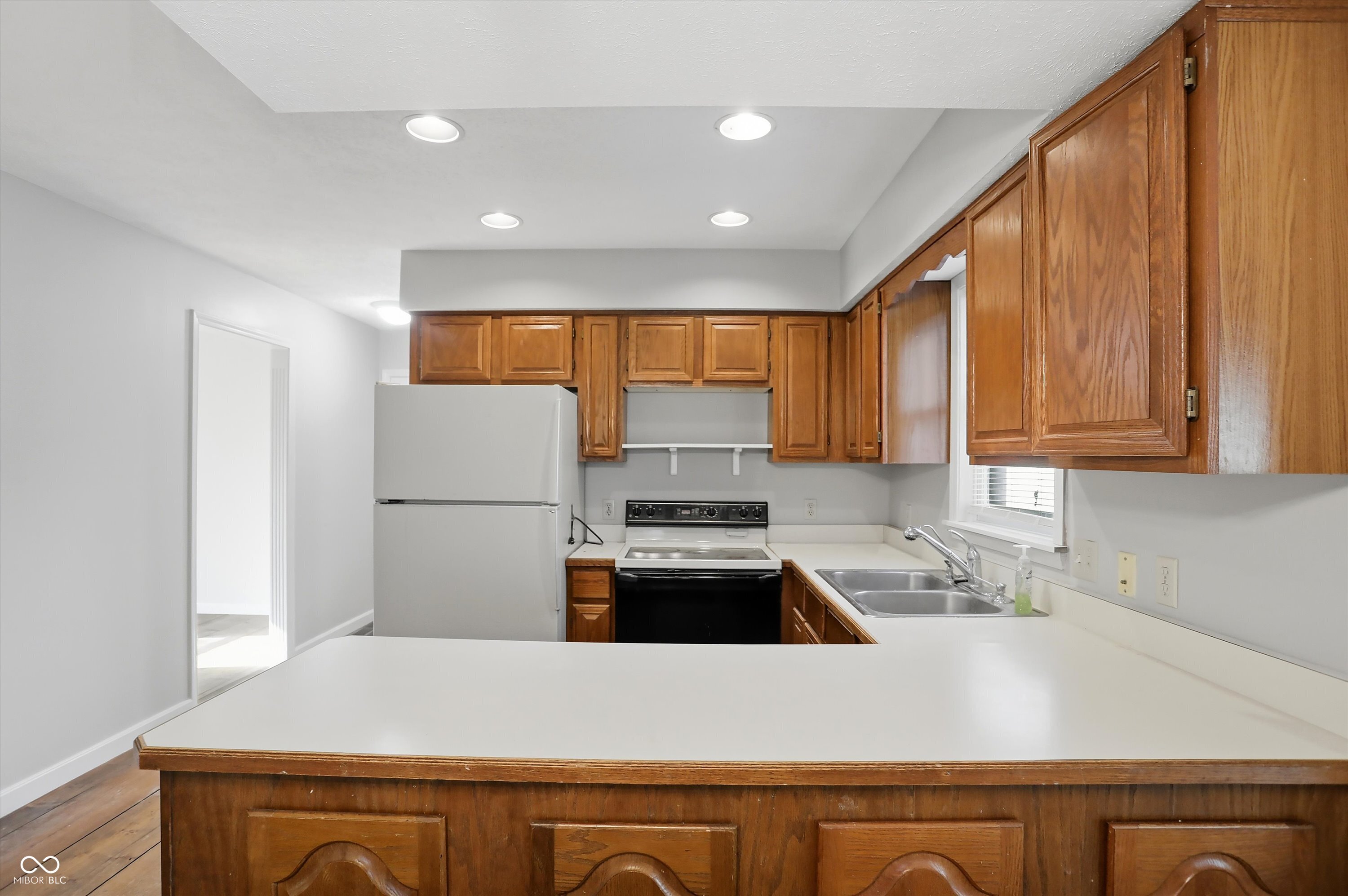 10810 Marquette Road Zionsville, IN 46077 - Photo 17 of 60